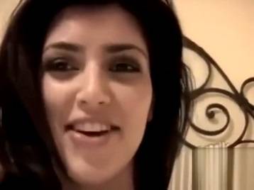 Kim Kardashian, Superstar Featuring Ray J (2007)
