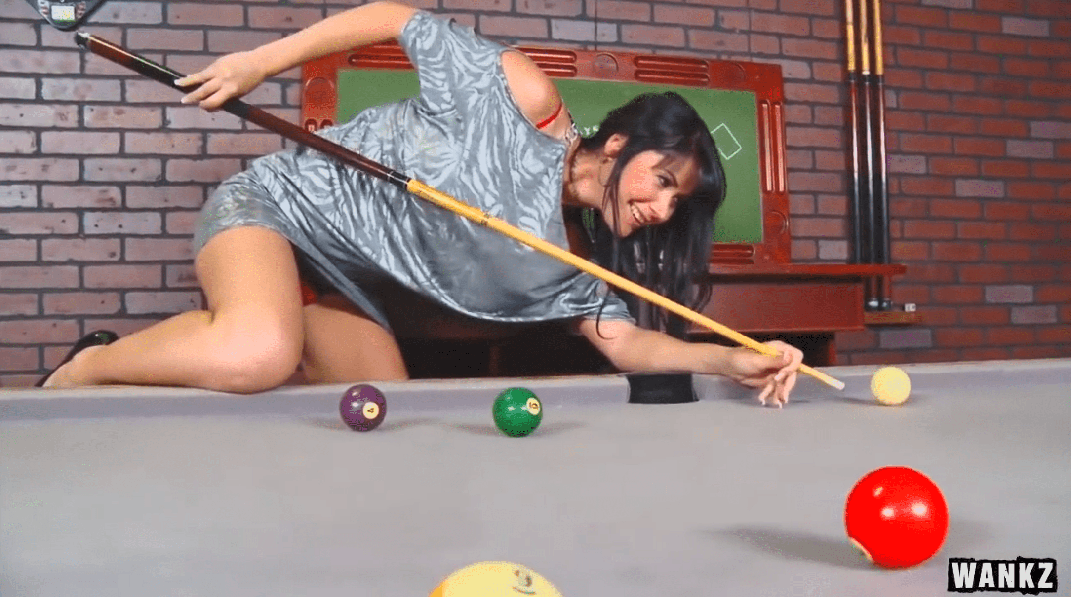 Slut From The Bar Gets Banged Hard
