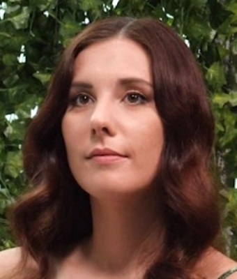 Lilian Stone
