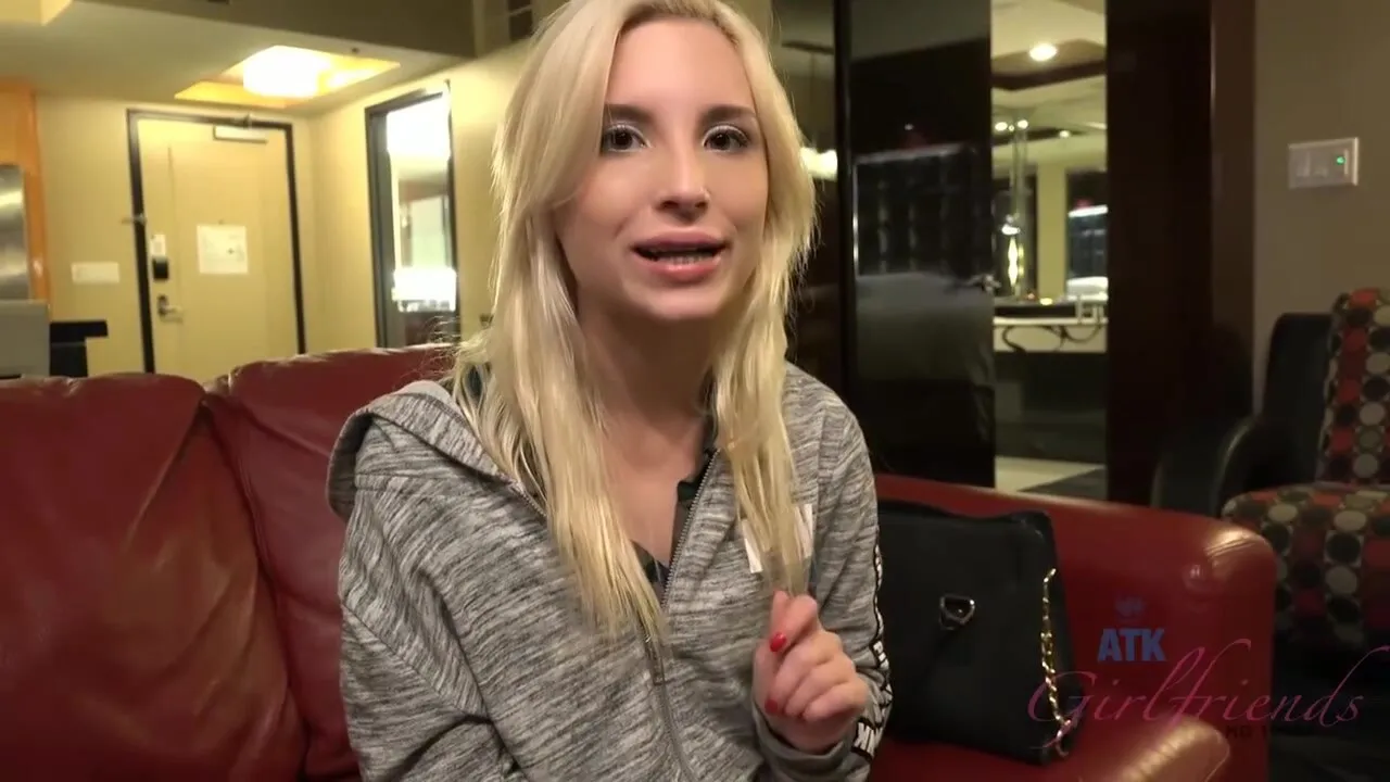 Her panties are dirty for a reason – Piper Perri