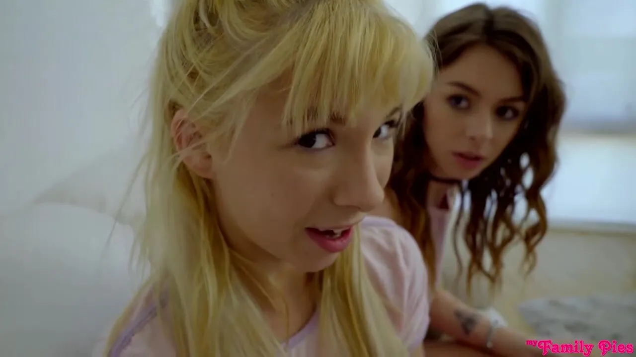 Step Sister In Love – Alex Blake and Kenzie Reeves