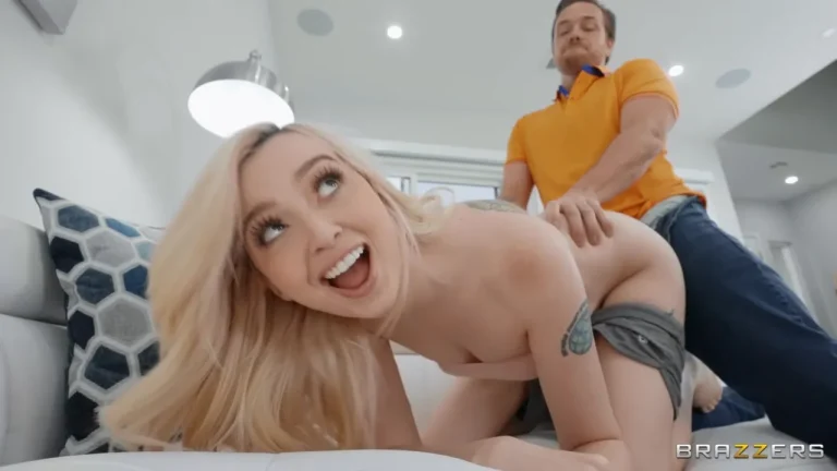 Coco Lovelock, Kyle Mason And Lexi Lore – Cum-loving Roommate Sneaks Into A Threesome / 17.1.2023