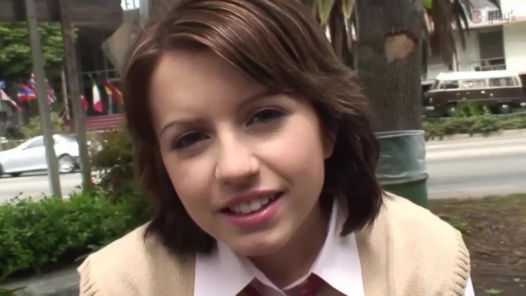 Lola Myluv, Lexi Belle And Ann Marie La Sante – White Girls X Jav