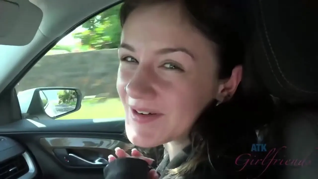 Rosalyn is so excited to be in Hawaii!