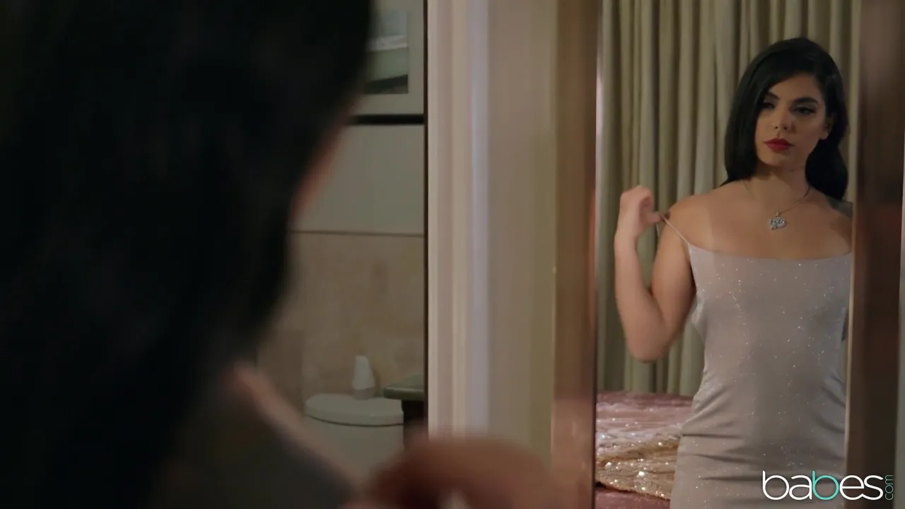 Gina Valentina New Year, New Her