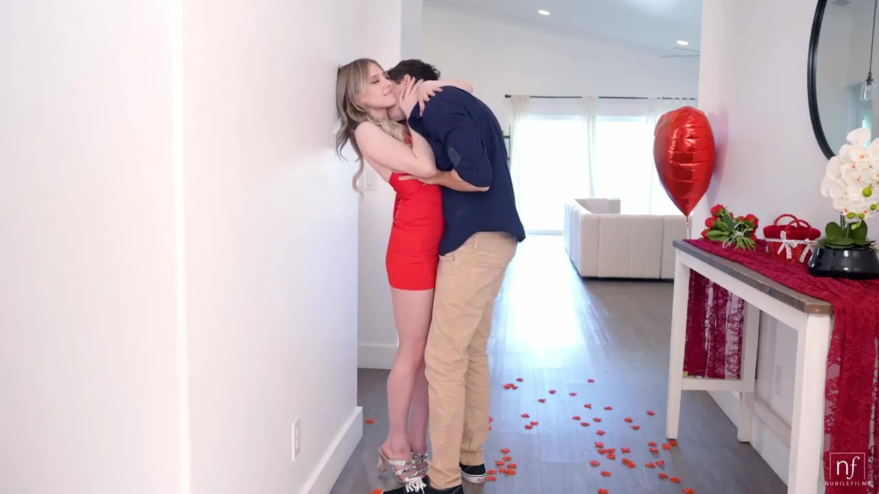 Melody Marks – Exciting Hussy Mind