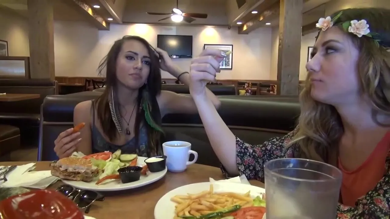 A double beach date with Alison Faye and Janice Griffith