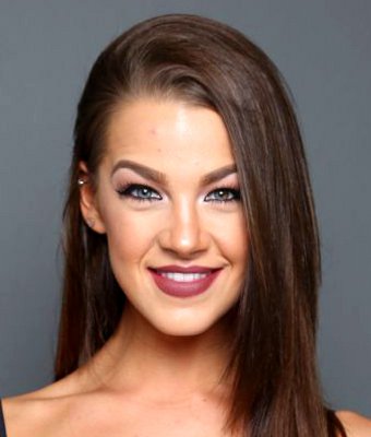 Evelin Stone