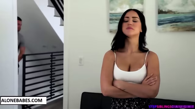 alina lopez she doesn t want her stepbrother fucking any of the neighborhood whores_1