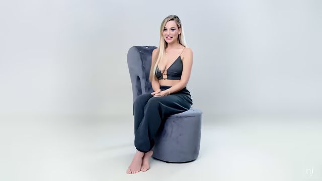 Pumping The Glamour Out Of Her Star Turn