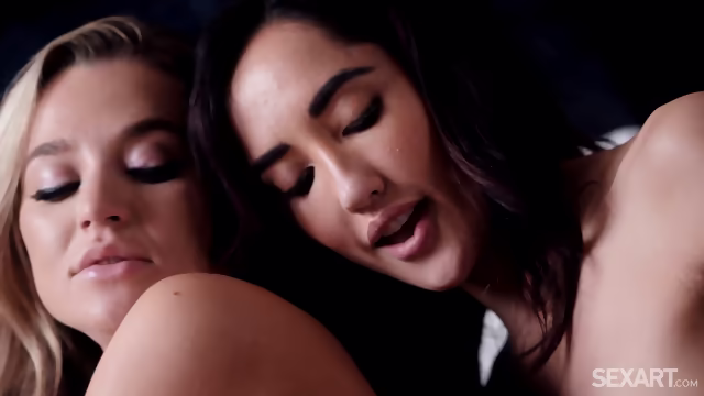 Chloe Amour Blake Blossom
