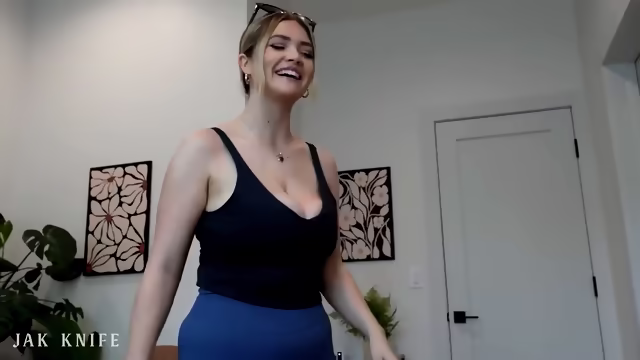Angie Faith – Ripping My Cheating Roommate’s Leggings